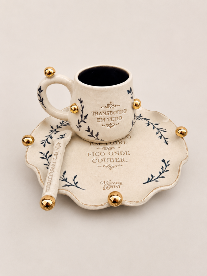 Xícara Mug Transbordo